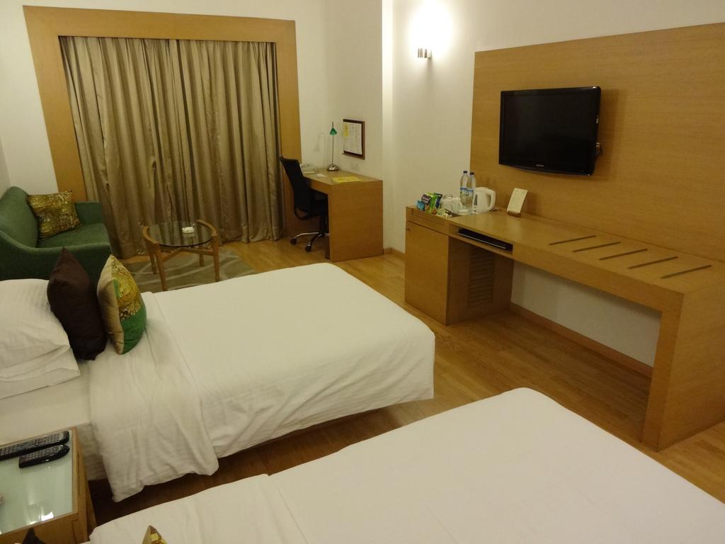 Lemon Tree Premier Hitec City Hyderabad Ngoại thất bức ảnh