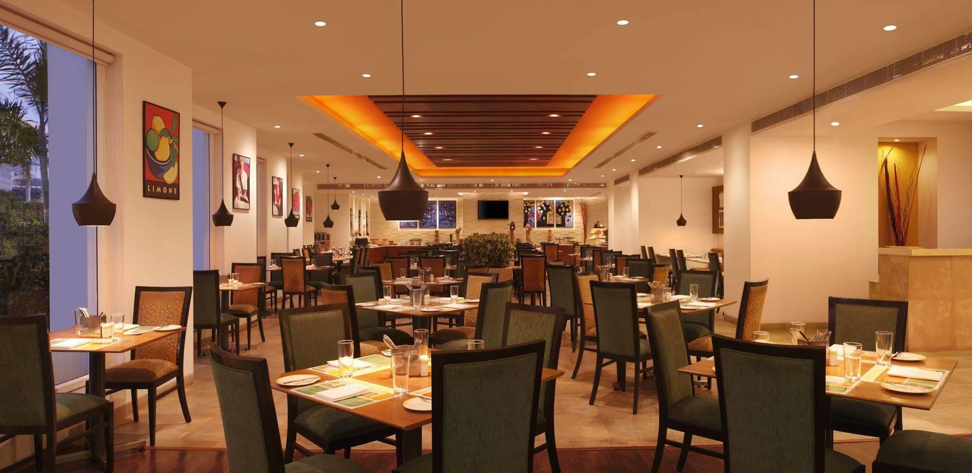 Lemon Tree Premier Hitec City Hyderabad Ngoại thất bức ảnh