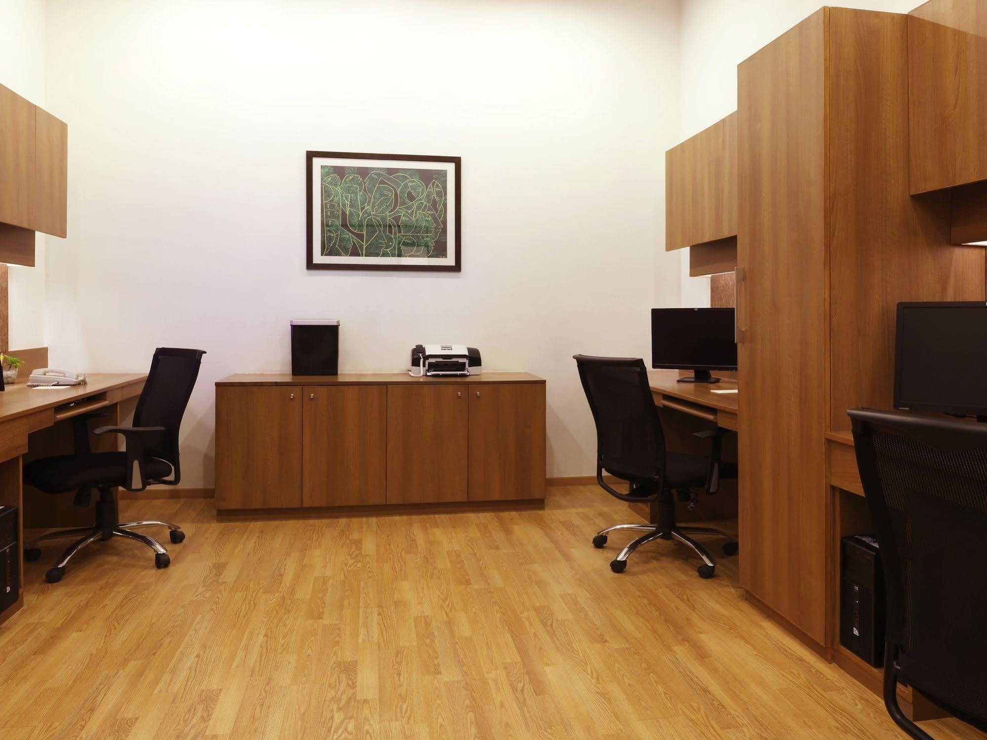 Lemon Tree Premier Hitec City Hyderabad Ngoại thất bức ảnh